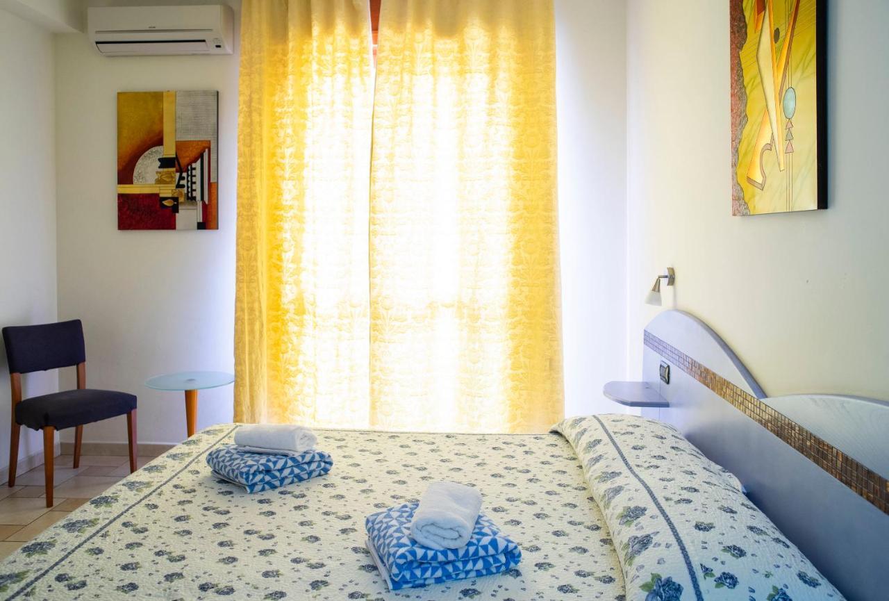 Hotel Il Fenicottero Quartu SantʼElena Zewnętrze zdjęcie