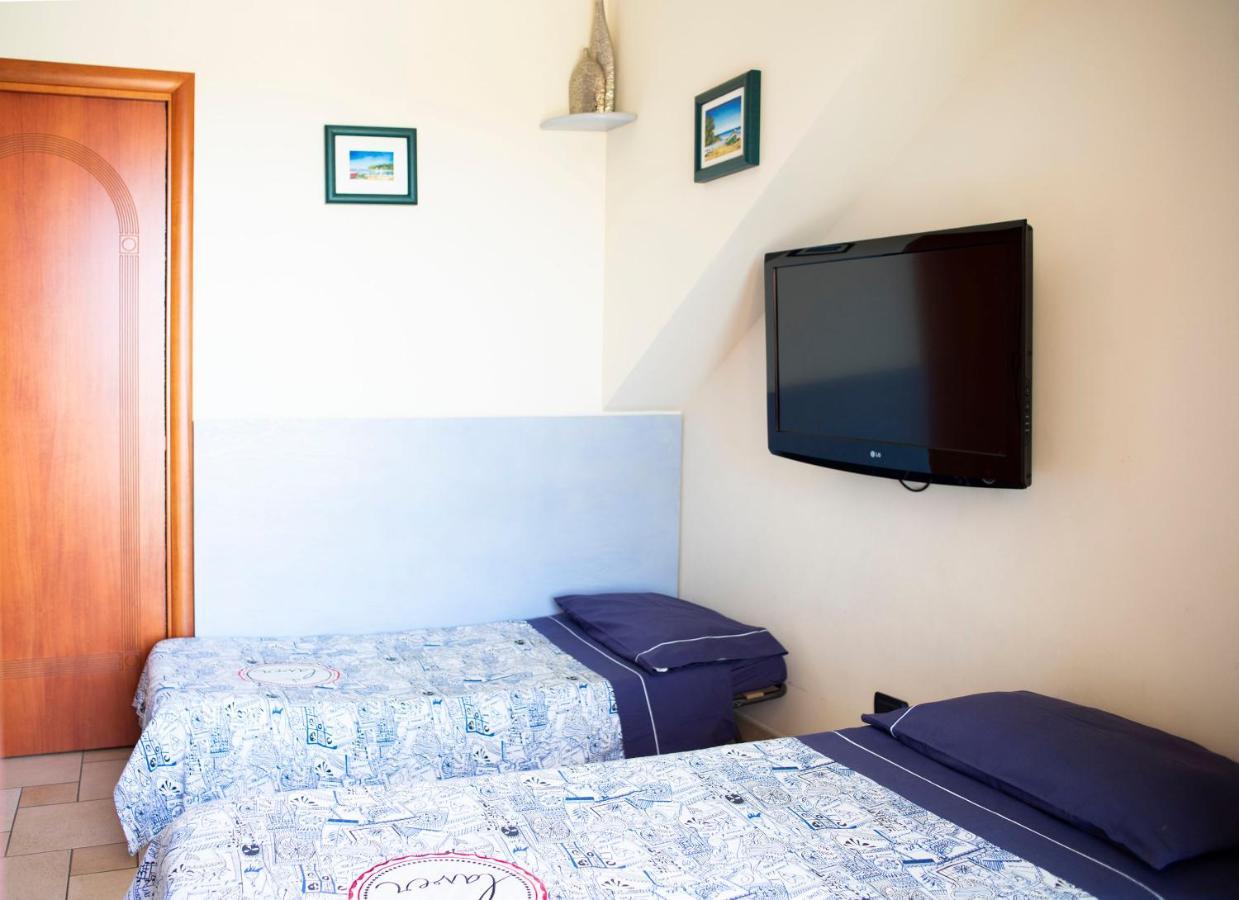 Hotel Il Fenicottero Quartu SantʼElena Zewnętrze zdjęcie